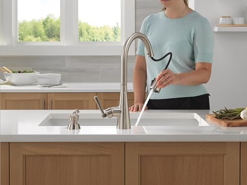Delta Boyd Brushed Nickel Kitchen Faucet with Pull Down Sprayer and Soap Dispenser, Modern Single Hole Kitchen Sink Faucet, Single Handle, SpotShield Stainless 19893Z-SPSD-DST
